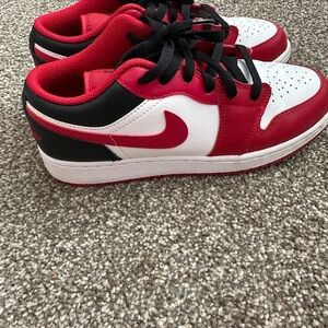 red huaraches boy grade school